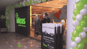 Gul Ahmed export apparel closure 2025 highlights Pakistan textile industry struggles