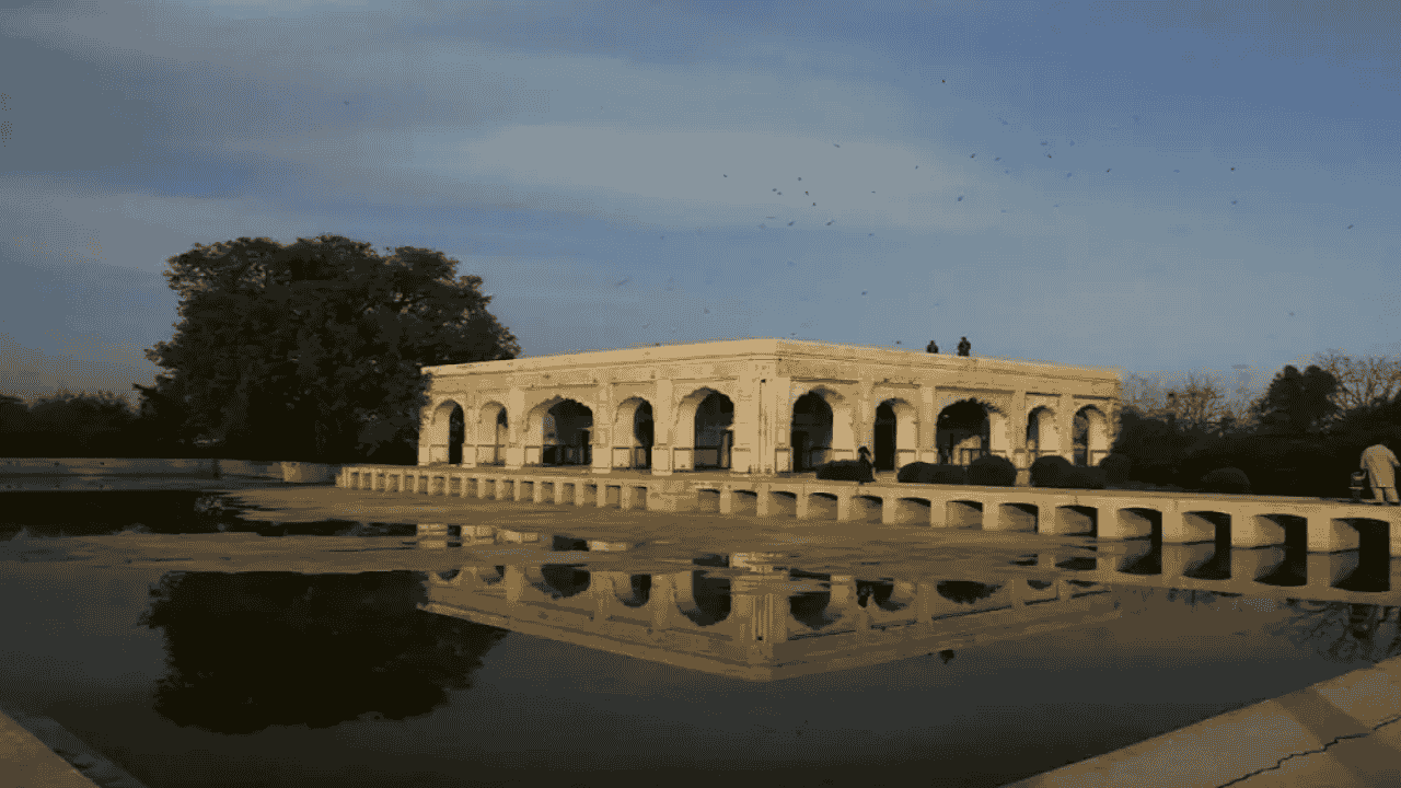 Kamran Ki Baradari Lahore historic monument restoration