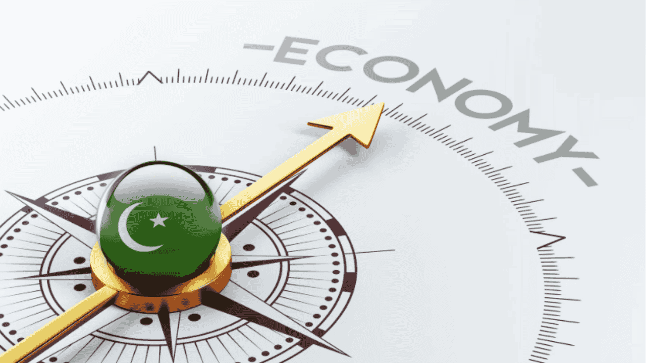 Pakistan economy FY2026 showing recovery in industry and exports