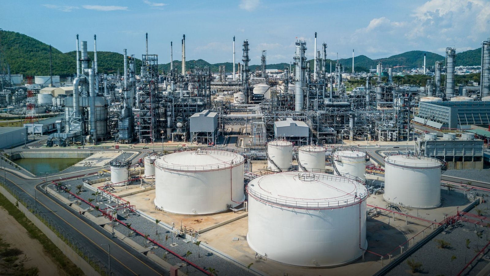 Pakistan refining sector Crude processing and fuel production overview (2) (1)